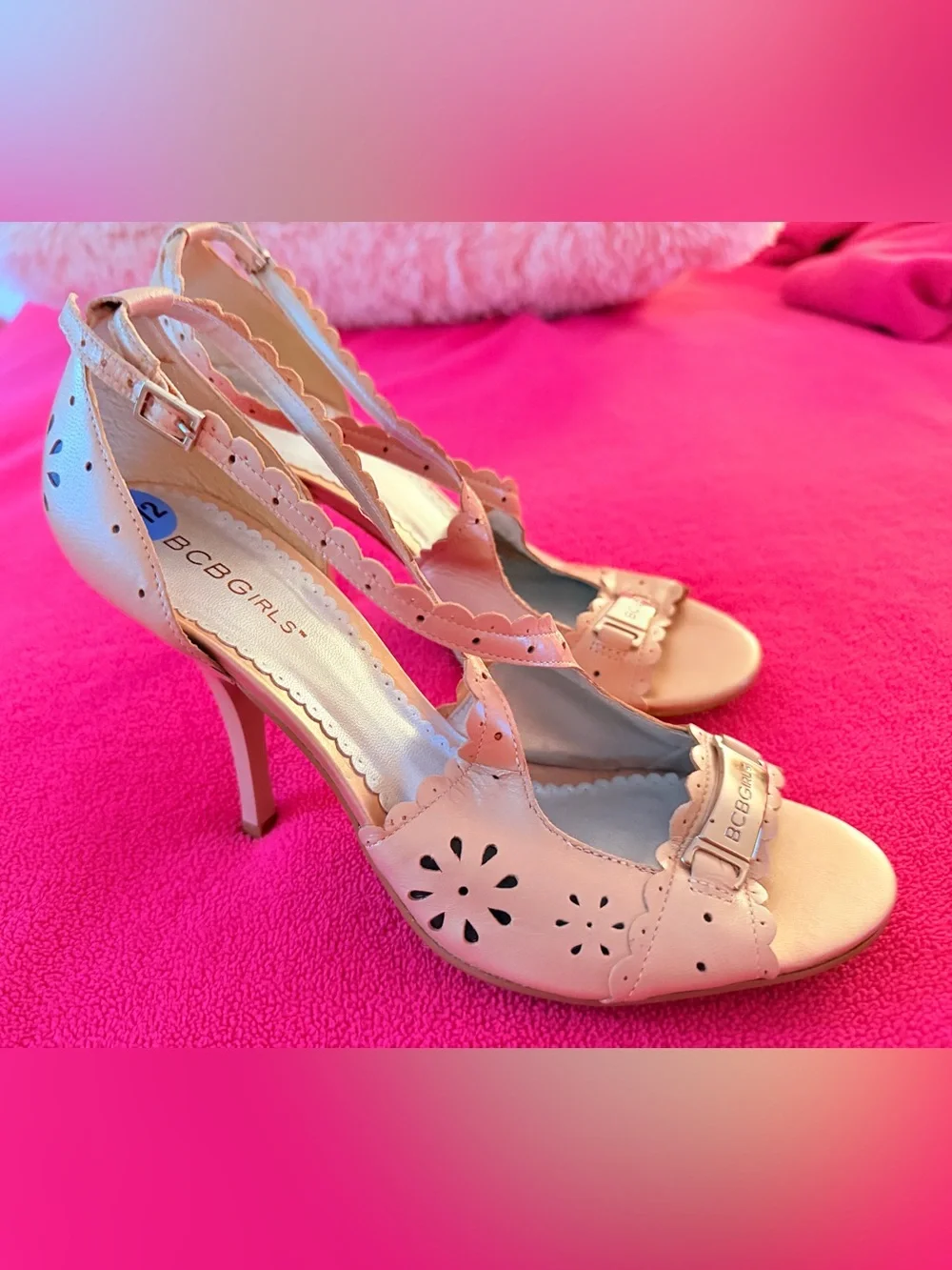 BCBGirls beige peep